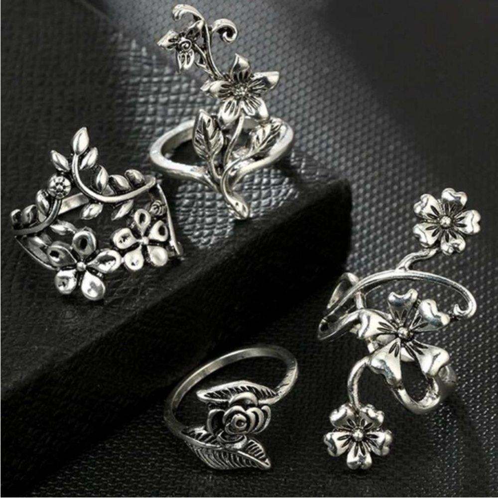 Set of 4 Gorgeous Vintage Floral Rings! Absolutely Stunning! 💍💍💍💍💍 - Picture 4 of 7